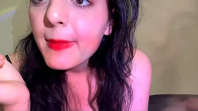 Snapshot of Babis_girlsss chatting on 10.17.25 Babis girlsss online show from 10.17.25