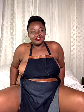 Snapshot of Candy_Brown69 chatting on 10.13.25 Candy Brown69 online show from 10.13.25