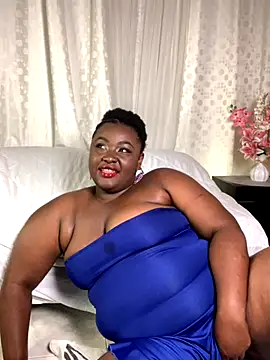 Snapshot of Candy_Brown69 chatting on 10.16.25 Candy Brown69 online show from 10.16.25
