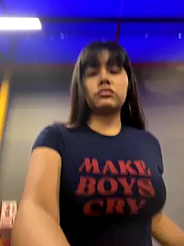 Snapshot of SweetieMariana chatting on 10.16.25 SweetieMariana online show from 10.16.25