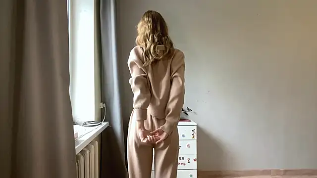  petaI online show from 11.12.25