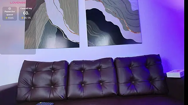 Nia Blum online show from 10.23.25