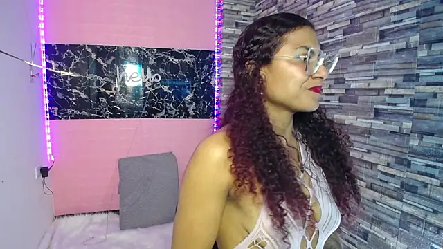 evaa mist online show from 10.27.25