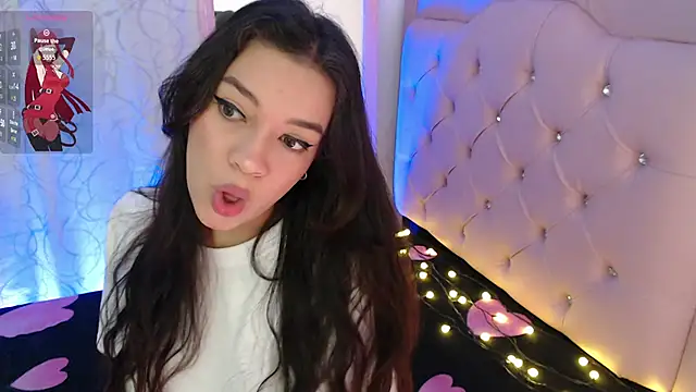 beauty lana18 online show from 11.15.25