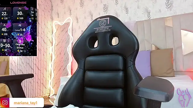 MARIANA TAY1 online show from 11.15.25