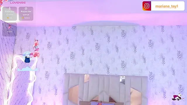 MARIANA TAY1 online show from 12.19.25