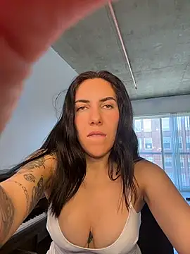 Lolathebaddie online show from 02.18.26