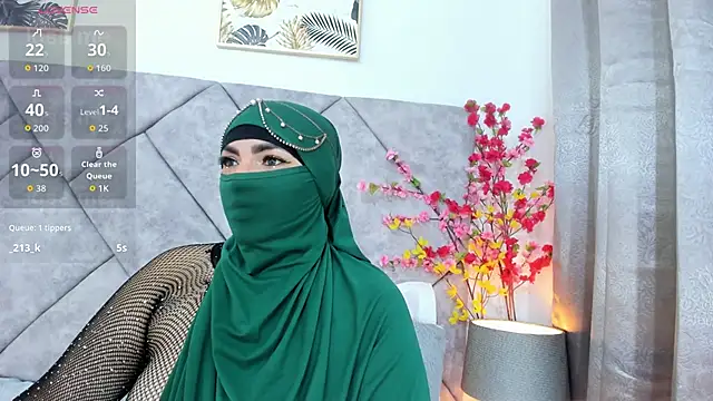  naylaa  online show from 04.21.26