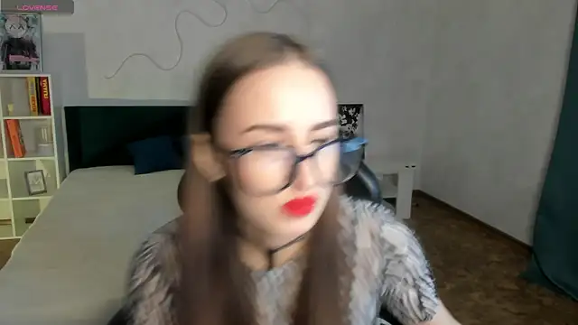 Snapshot of Sony_may chatting on 10.16.25 Sony may online show from 10.16.25