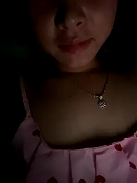 Yan 50299 online show from 10.18.25