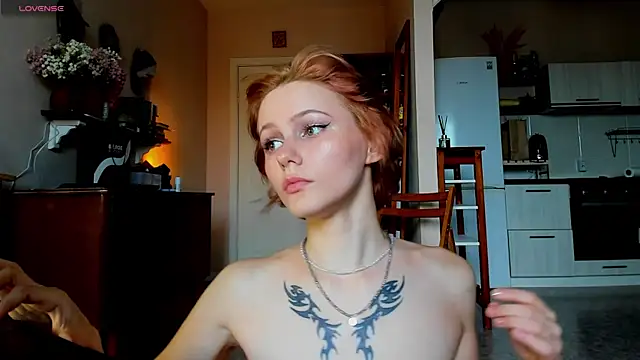 Snapshot of Kate_mikki chatting on 07.28.26 Kate mikki online show from 07.28.26