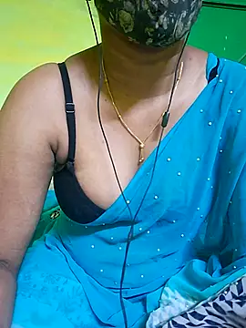 Snapshot of tamil_kanaka chatting on 04.26.26 tamil kanaka online show from 04.26.26