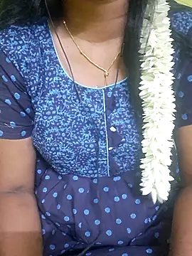 Snapshot of tamil_kanaka chatting on 05.06.26 tamil kanaka online show from 05.06.26
