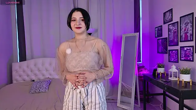 lunar ghost online show from 10.11.25