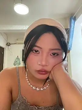 lan-xinh1 online show from 12.15.25