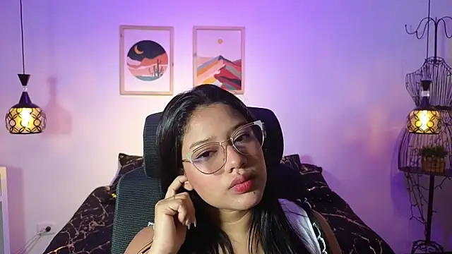 natachacole online show from 10.14.25