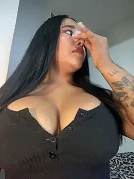 Snapshot of mis-violetha chatting on 05.07.26 mis-violetha online show from 05.07.26