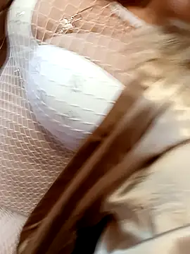 Snapshot of FineCaroline chatting on 10.16.25 FineCaroline online show from 10.16.25