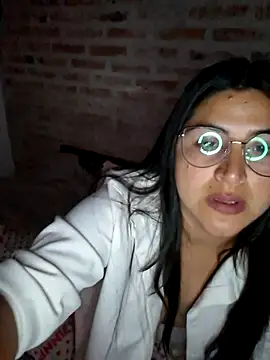 morenalatinaa online show from 12.22.25