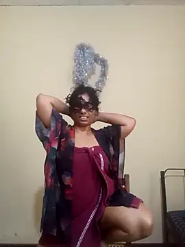 Snapshot of Expose_Queen chatting on 02.20.26 Expose Queen online show from 02.20.26