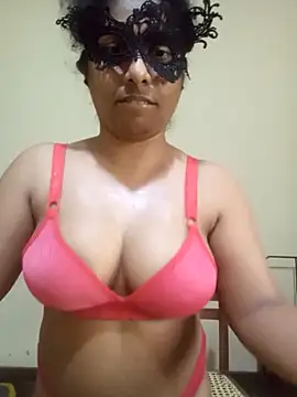 Snapshot of Expose_Queen chatting on 03.01.26 Expose Queen online show from 03.01.26