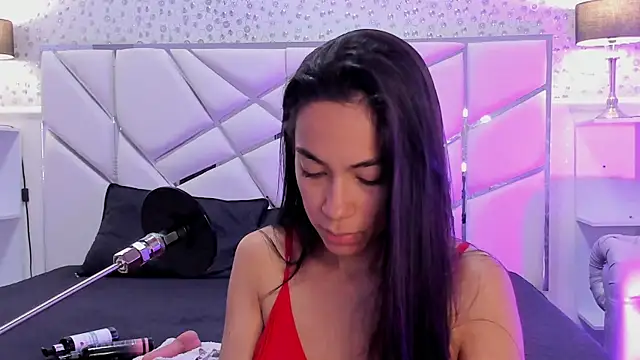 Snapshot of GabbiePrice chatting on 04.03.26 GabbiePrice online show from 04.03.26