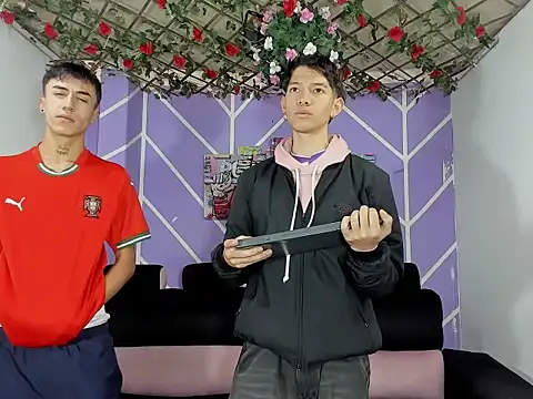 heyy noah11 online show from 02.12.26