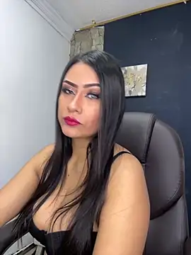  Isabella 1 online show from 10.20.25