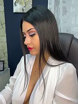 Snapshot of _Isabella_1 chatting on 11.04.25 Isabella 1 online show from 11.04.25