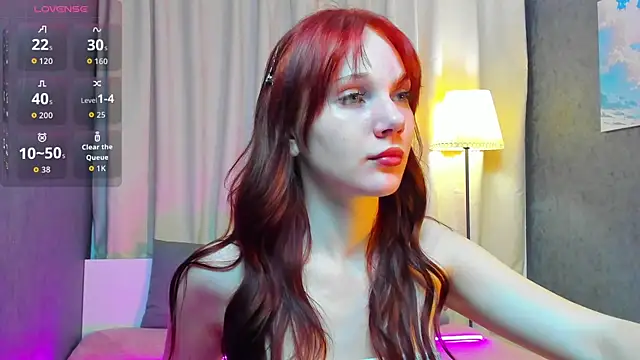 Snapshot of MargoViento chatting on 04.18.26 MargoViento online show from 04.18.26