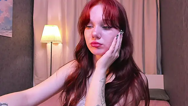 Snapshot of MargoViento chatting on 04.29.26 MargoViento online show from 04.29.26