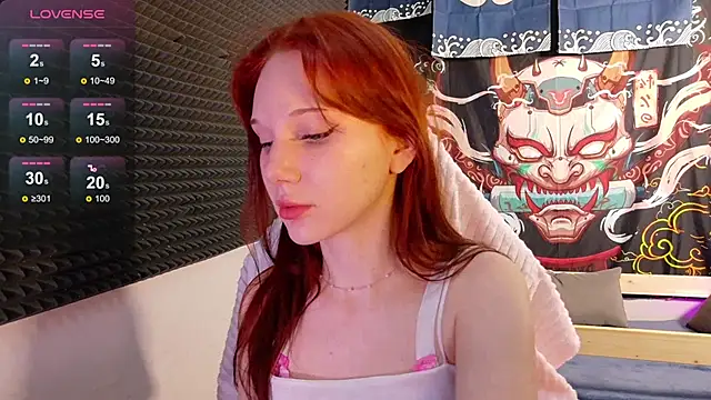 Snapshot of MargoViento chatting on 05.01.26 MargoViento online show from 05.01.26