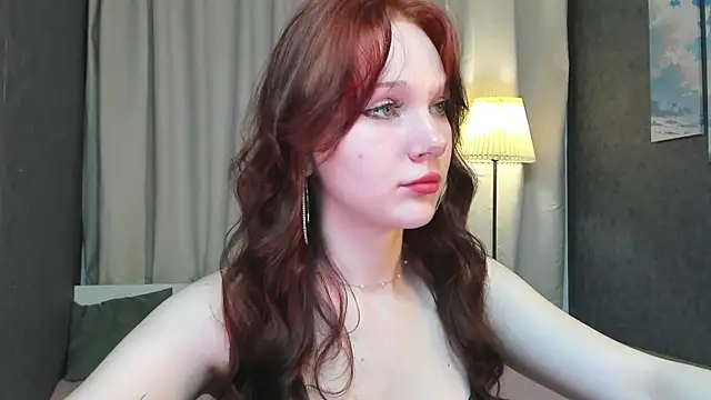 Snapshot of MargoViento chatting on 05.03.26 MargoViento online show from 05.03.26