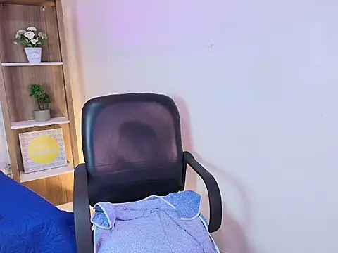 Jordan Kiing online show from 10.23.25