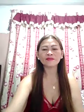 Snapshot of merr_ann123 chatting on 04.27.26 merr ann123 online show from 04.27.26