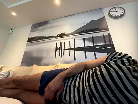 Snapshot of Yamaa2244 chatting on 11.06.25 Yamaa2244 online show from 11.06.25