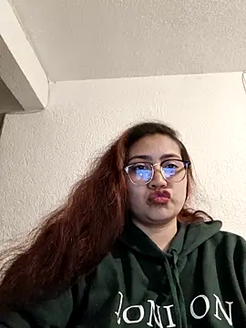 I AM ISABELLA online show from 10.21.25