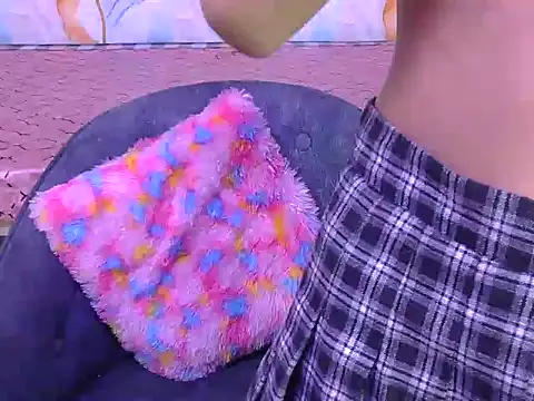 Snapshot of hii_tanisha chatting on 02.17.26 hii tanisha online show from 02.17.26