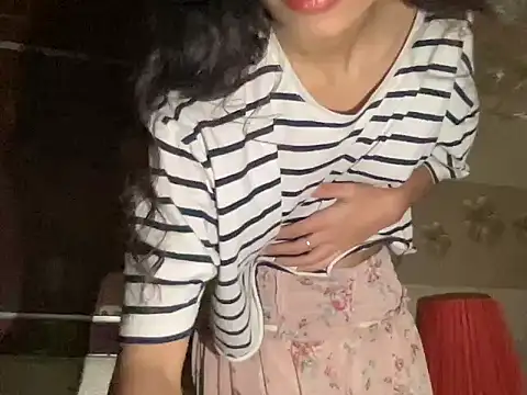 Snapshot of youngriri2 chatting on 10.23.25 youngriri2 online show from 10.23.25