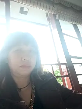 nanaaini online show from 10.21.25