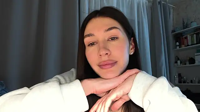 Zarinissa online show from 02.12.26