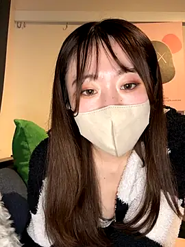 yura ra ra online show from 10.21.25