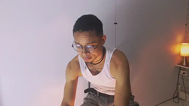 Jayden Morris online show from 03.08.26