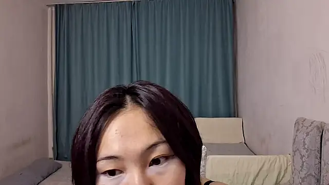 Lyndasilk online show from 07.12.26