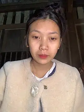 linh-lan1 online show from 12.16.25