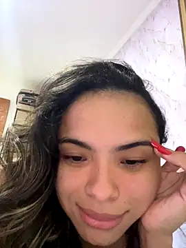 Snapshot of safadinhaquenteW chatting on 10.21.25 safadinhaquenteW online show from 10.21.25