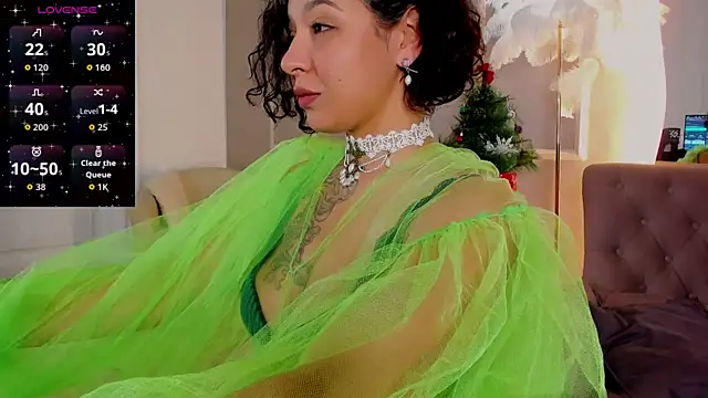 Aisha Goldstein online show from 12.18.25