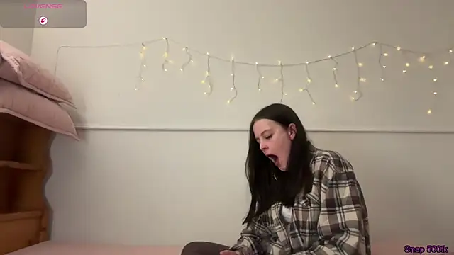 Snapshot of Pattyworld69 chatting on 04.08.26 Pattyworld69 online show from 04.08.26