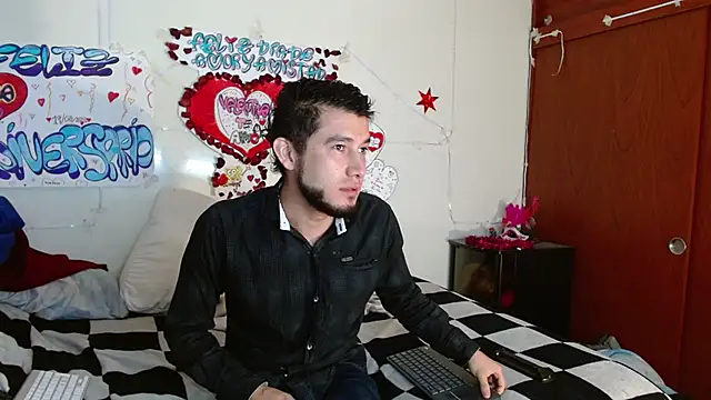 Snapshot of picante70_ chatting on 02.09.26 picante70 online show from 02.09.26