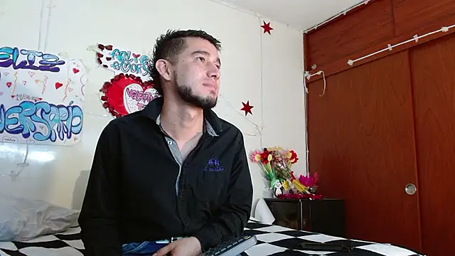 Snapshot of picante70_ chatting on 03.02.26 picante70 online show from 03.02.26